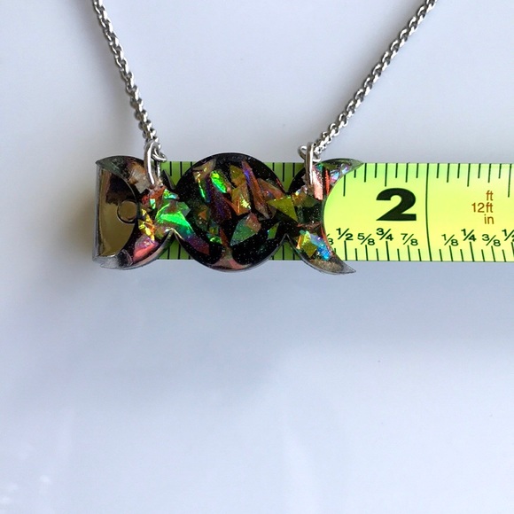 Black & iridescent glitter resin moon phase - Picture 12 of 13